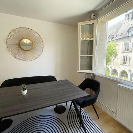 Au Bord De L'Eure - Free Parking Apartment Chartres Ngoại thất bức ảnh